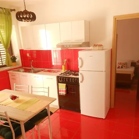 Donami Appartement Pag Town