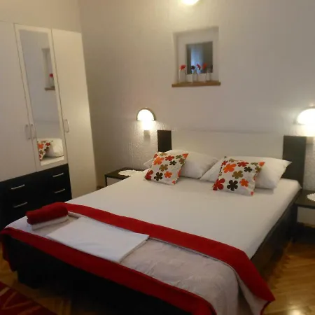 Donami Apartment