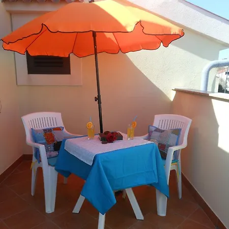 Donami Apartman Pag Town