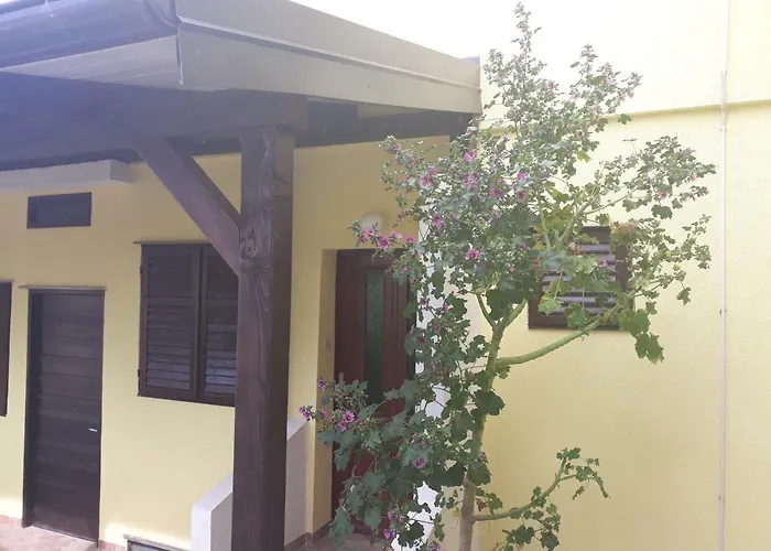 Donami アパート *